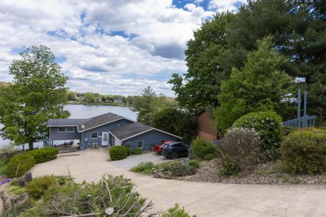 381 Northern Spy Circle Howard OH 43028