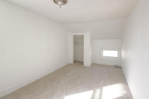 57 E Sandusky Street Fredericktown OH 43019