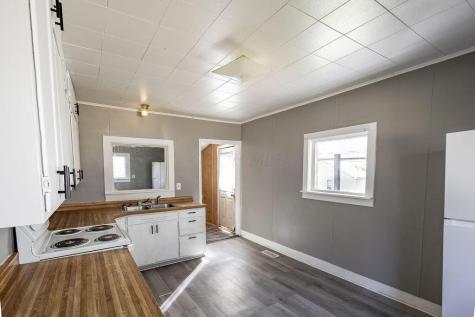 57 E Sandusky Street Fredericktown OH 43019