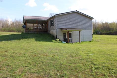 8563 Hazel Dell Road Howard OH 43028