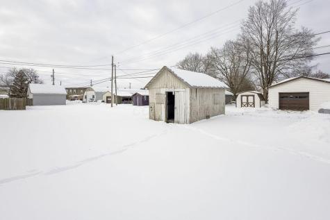 9 E South Street Danville OH 43014