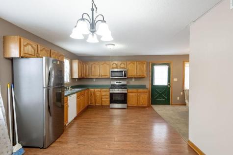 9 E South Street Danville OH 43014