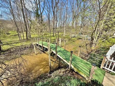 27 Meadowbrook Drive Mount Vernon OH 43050