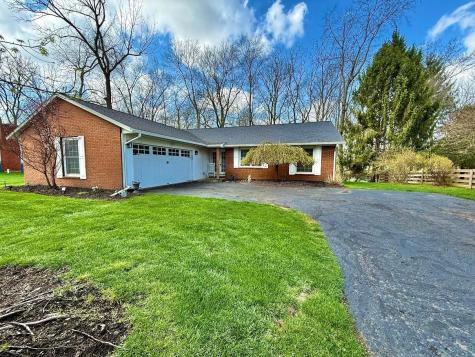 27 Meadowbrook Drive Mount Vernon OH 43050