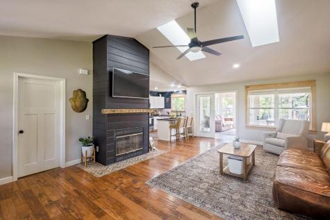 7253 Township Road 119 Fredericktown OH 43019