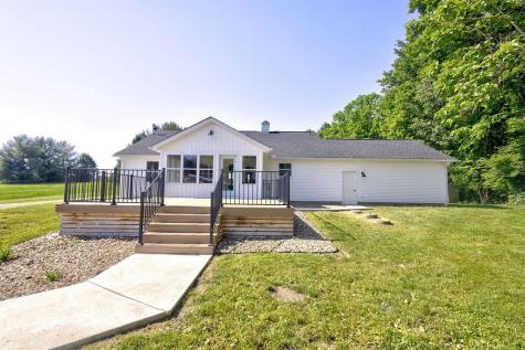 7253 Township Road 119 Fredericktown OH 43019