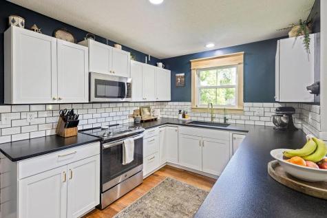 7253 Township Road 119 Fredericktown OH 43019