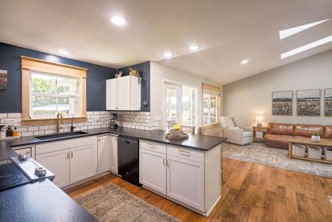 7253 Township Road 119 Fredericktown OH 43019