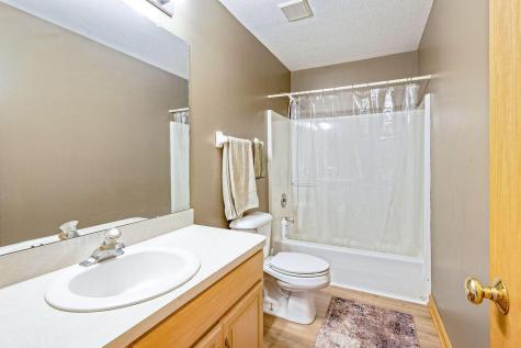 1050 Eckard Road Centerburg OH 43011