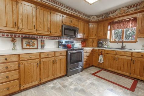 665 Highland Hills Drive Howard OH 43028