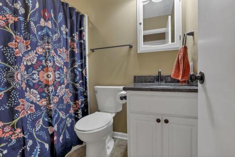 2204 Apple Valley Drive Howard OH 43028