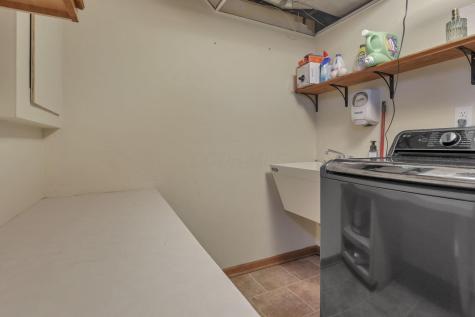 2204 Apple Valley Drive Howard OH 43028