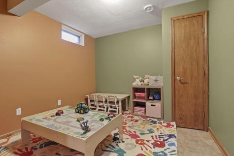 2204 Apple Valley Drive Howard OH 43028