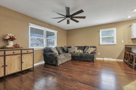 2204 Apple Valley Drive Howard OH 43028