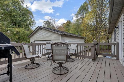 2204 Apple Valley Drive Howard OH 43028