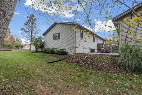 2204 Apple Valley Drive Howard OH 43028