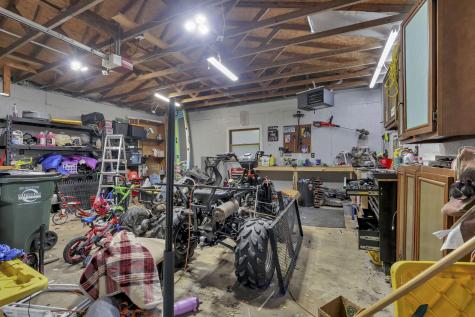 2204 Apple Valley Drive Howard OH 43028