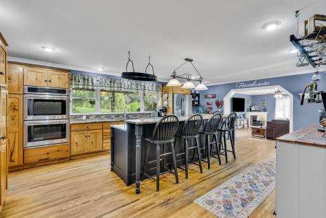 5643 Yankee Street Fredericktown OH 43019