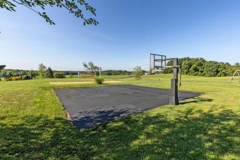 5643 Yankee Street Fredericktown OH 43019