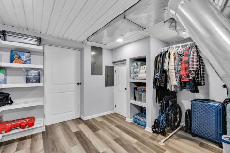 5643 Yankee Street Fredericktown OH 43019