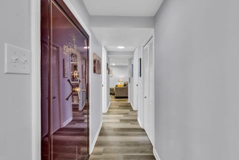 5643 Yankee Street Fredericktown OH 43019