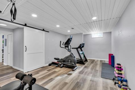 5643 Yankee Street Fredericktown OH 43019