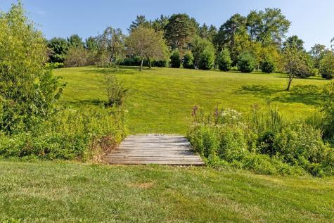 5643 Yankee Street Fredericktown OH 43019