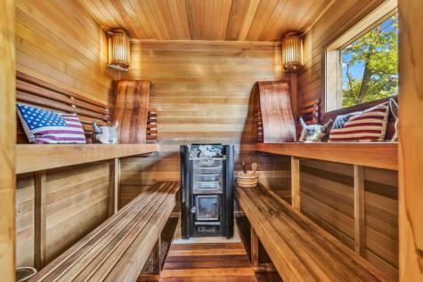 5643 Yankee Street Fredericktown OH 43019