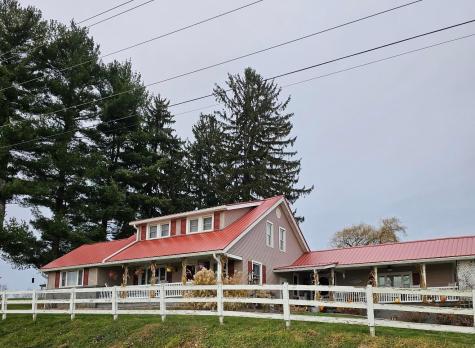 5643 Yankee Street Fredericktown OH 43019