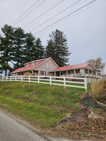 5643 Yankee Street Fredericktown OH 43019