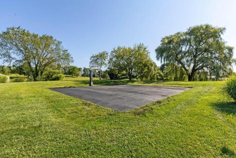 5643 Yankee Street Fredericktown OH 43019