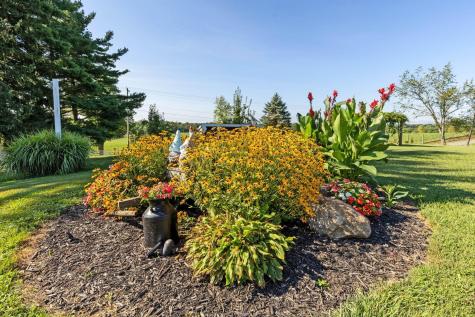 5643 Yankee Street Fredericktown OH 43019