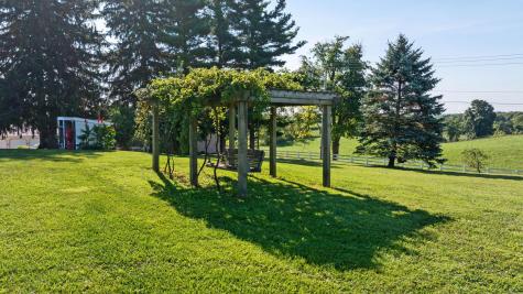 5643 Yankee Street Fredericktown OH 43019