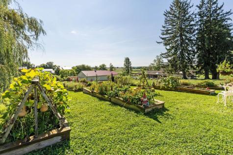 5643 Yankee Street Fredericktown OH 43019