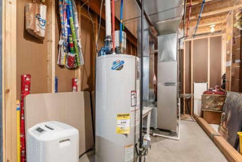 992 Country Club Drive Howard OH 43028