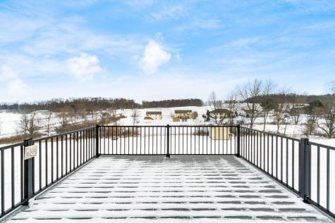 992 Country Club Drive Howard OH 43028