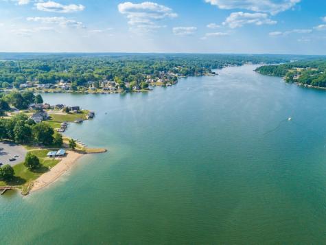 992 Country Club Drive Howard OH 43028