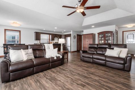 992 Country Club Drive Howard OH 43028