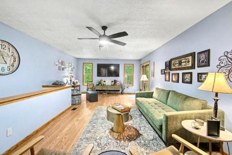 712 Crestrose Circle Howard OH 43028