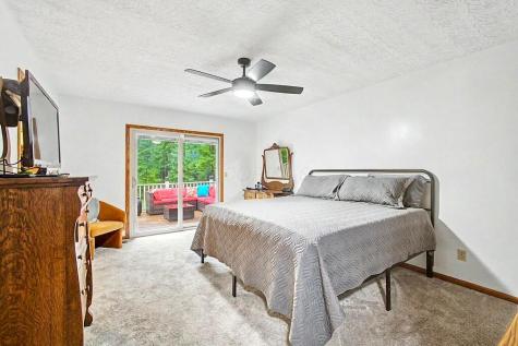 712 Crestrose Circle Howard OH 43028