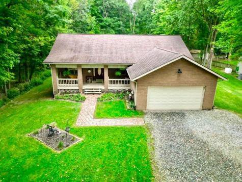 712 Crestrose Circle Howard OH 43028