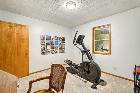 712 Crestrose Circle Howard OH 43028