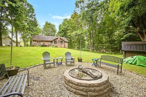 712 Crestrose Circle Howard OH 43028