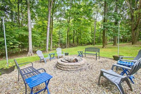 712 Crestrose Circle Howard OH 43028