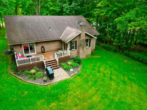 712 Crestrose Circle Howard OH 43028