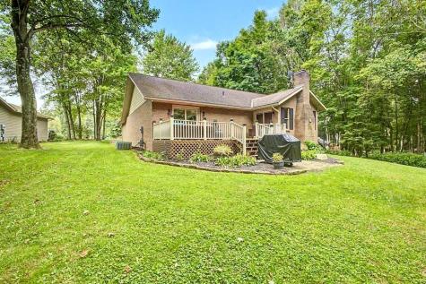 712 Crestrose Circle Howard OH 43028