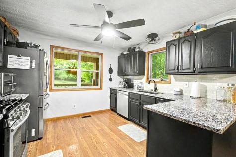 712 Crestrose Circle Howard OH 43028