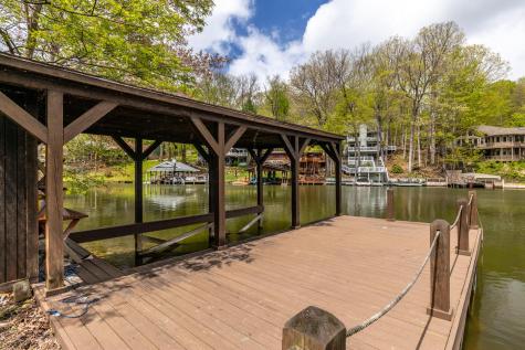 503 Greenacre Circle Howard OH 43028