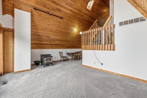503 Greenacre Circle Howard OH 43028