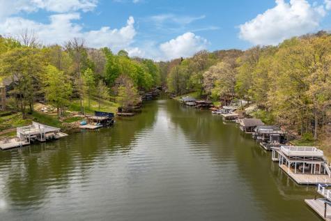 503 Greenacre Circle Howard OH 43028